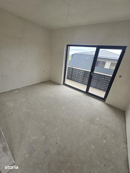 Apartament cu 2 camere decomandat în Baciu