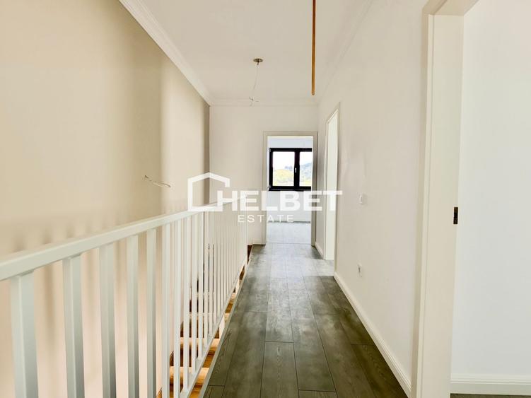 Duplex cu 3 camere cu Canalizare în Sânpetru