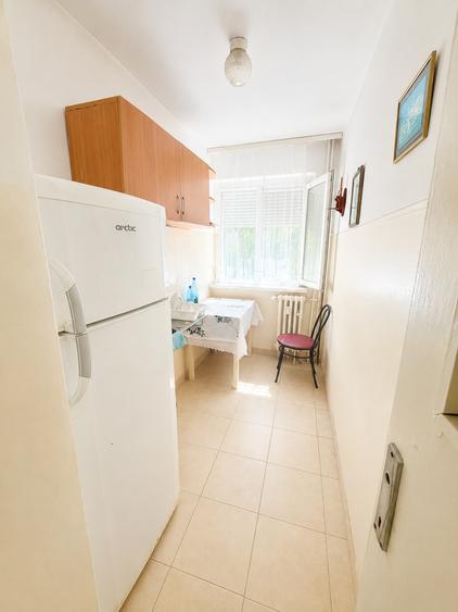 Apartament cu 2 camere semidecomandat în Km 4-5