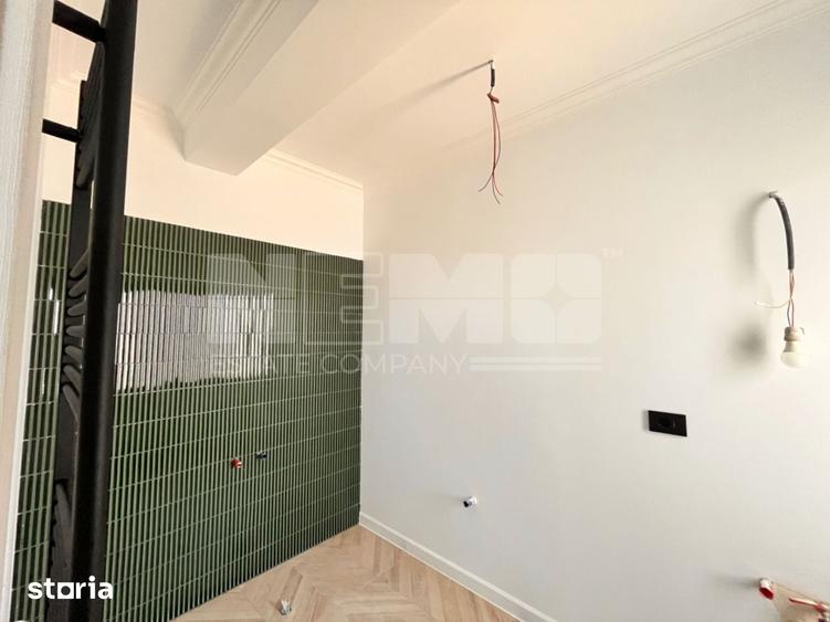 Casă cu 4 camere cu Teren 400 Mp în Șcheia