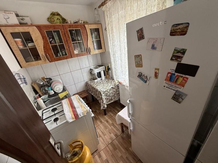 Garsonieră decomandată în Pecinișca