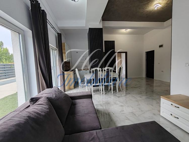 Apartament cu 3 camere semidecomandat, mobilat în Dâmbul Rotund