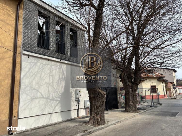Casă cu 4 camere cu Teren 100 Mp în Grivița