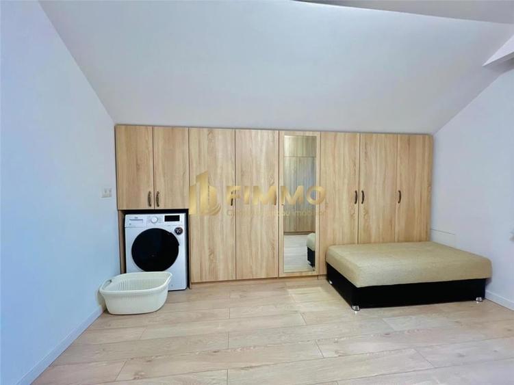 Casă cu 4 camere cu Teren 1400 Mp în Mihoveni