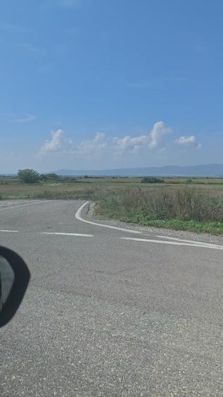Teren agricol sau zona agrement HALCHIU - langa Lacuri si Balastiera - 7