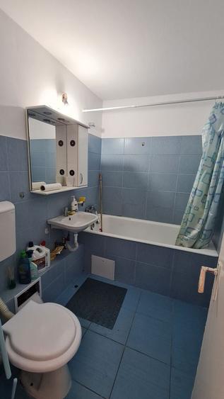 Apartament cu 2 camere decomandat, mobilat în Zorilor