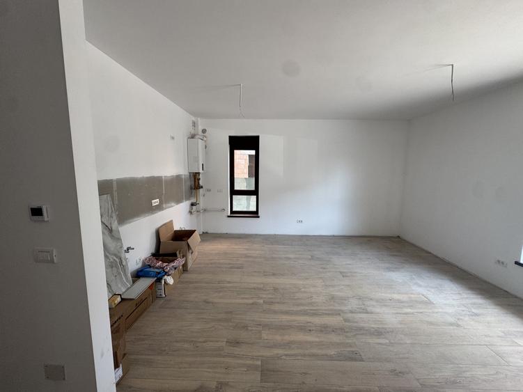Apartament cu 2 camere decomandat în Giroc