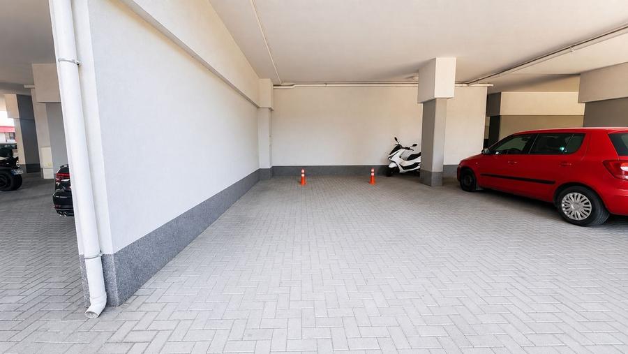 Proprietate specială, de 4.9000000953674 mp, în Banu Mărăcine