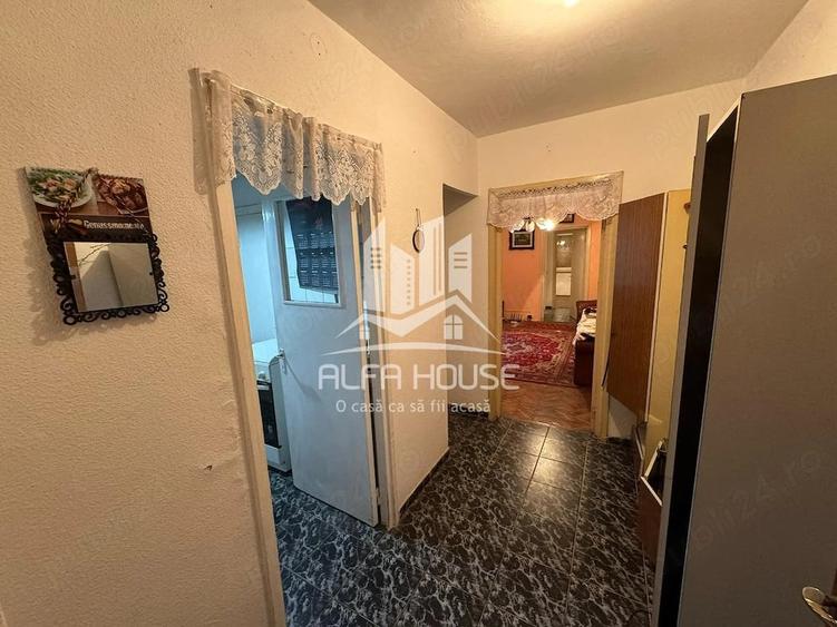 Apartament cu 2 camere semidecomandat în Govândari