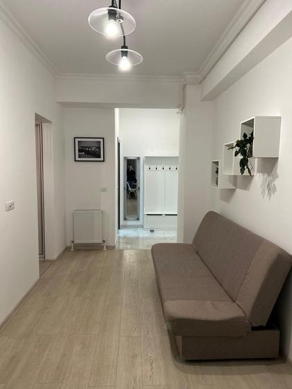 Apartament cu 2 camere semidecomandat, mobilat în Groapa