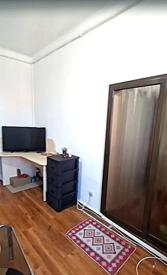 Garsonieră semidecomandată în Cișmigiu