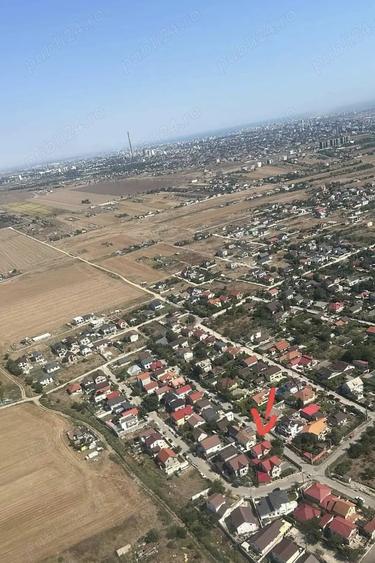 Casă cu 4 camere cu Teren 300 Mp în Lazu