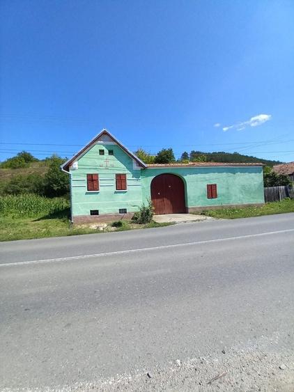 Casă cu 3 camere în Ighișu Vechi