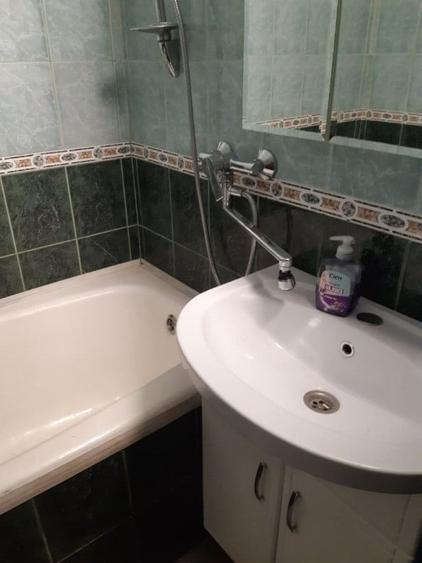Apartament cu 2 camere decomandat în Basarabia