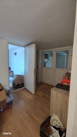 Casă cu 2 camere cu Teren 60 Mp în Central