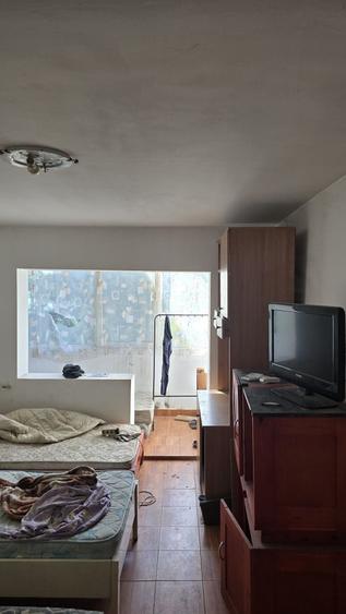 Apartament cu 2 camere decomandat în Exterior Vest