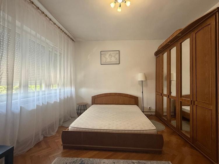 Apartament 3 camere de inchiriat, str. Bucuresti - 6
