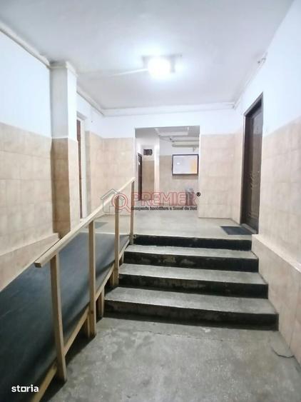 Apartament cu 4 camere în Central