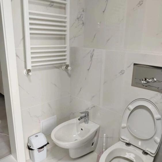 Apartament cu 2 camere decomandat în Andronache