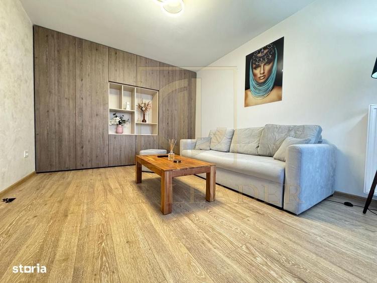 Apartament cu 2 camere decomandat în Tractorul
