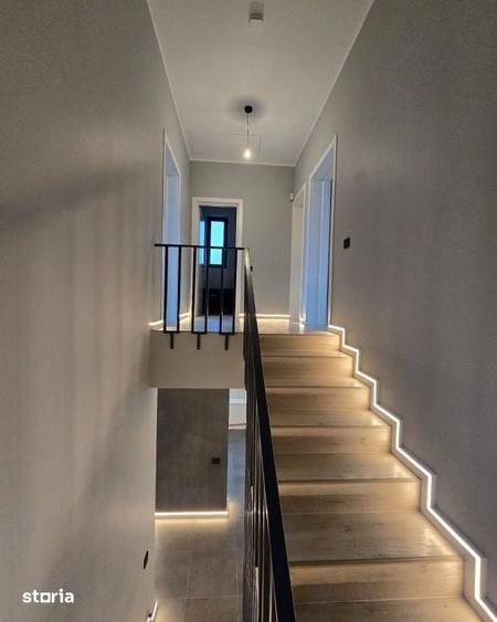 Casă cu 4 camere cu Teren 500 Mp în Bârnova