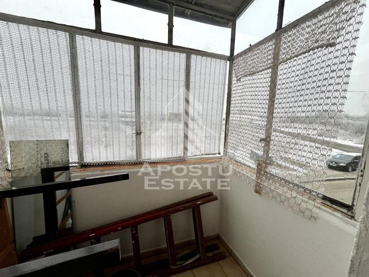 Garsonieră nedecomandată, mobilată în Olimpia-Stadion