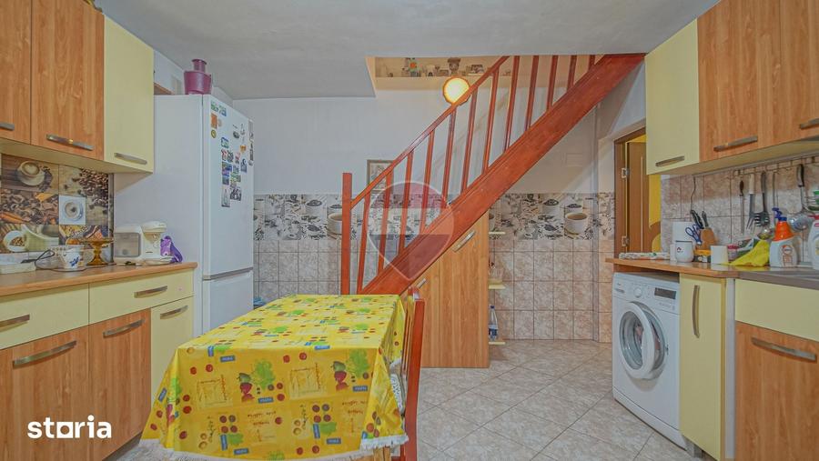 PURCARENI 2 CASE , MULTIPLE POSIBILITATI | 533 mp | 0% comision - 12