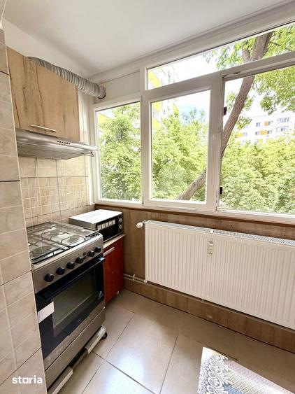 Apartament cu 2 camere decomandat în Rahova