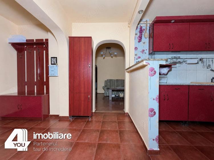 Apartament cu 4 camere semidecomandat în Alfa