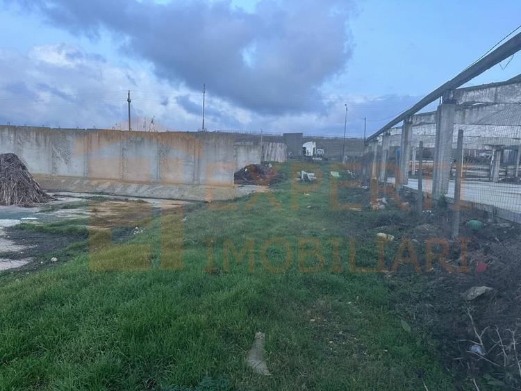 Teren Construcții intravilan de 2697 mp, în Valu lui Traian
