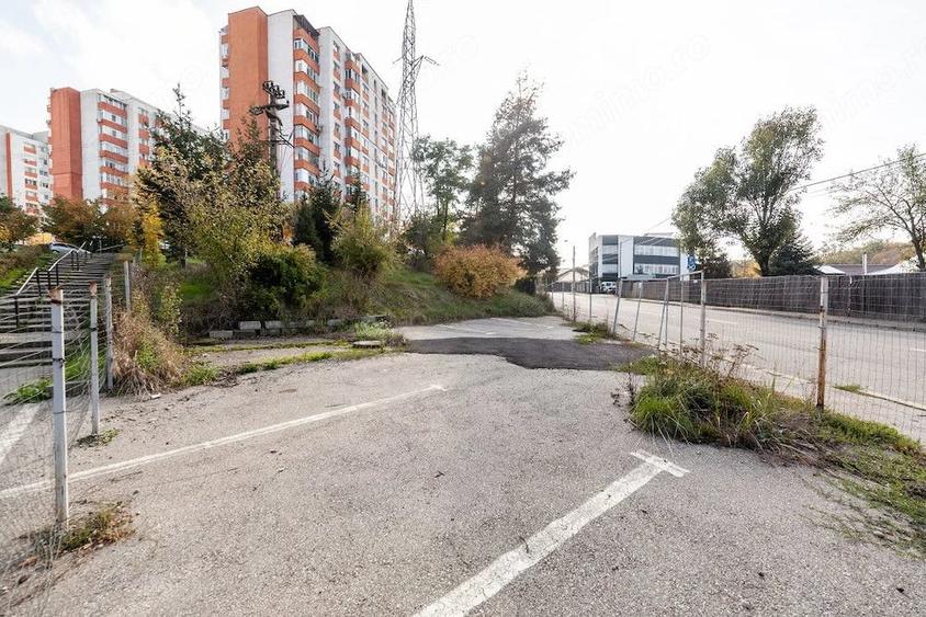 Teren de 352 mp, în Găvana