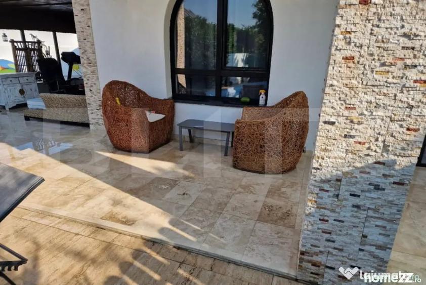 Casă cu 4 camere cu Teren 980 Mp în Valea
