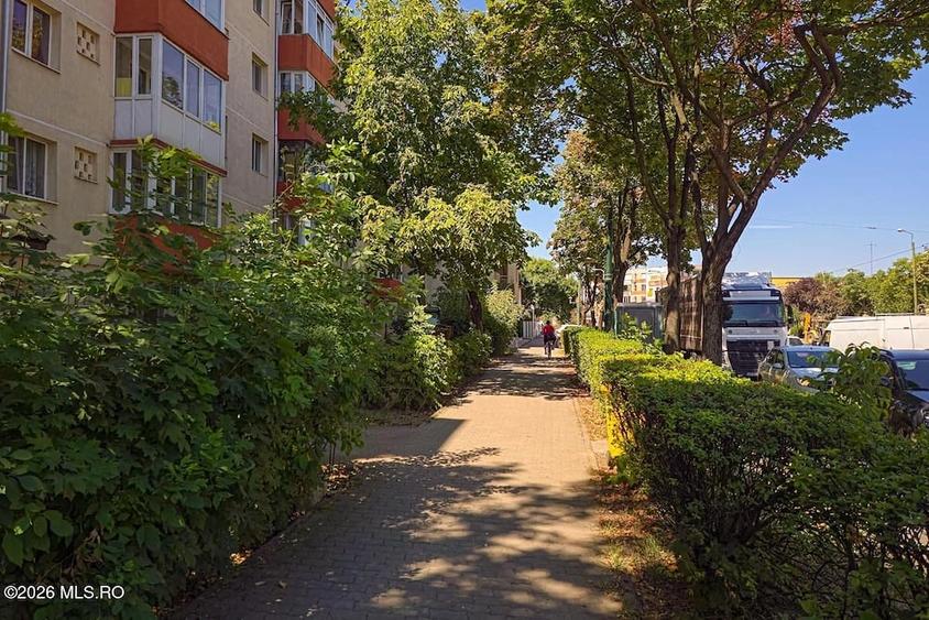 Apartament cu 2 camere nedecomandat în Spitalul Județean