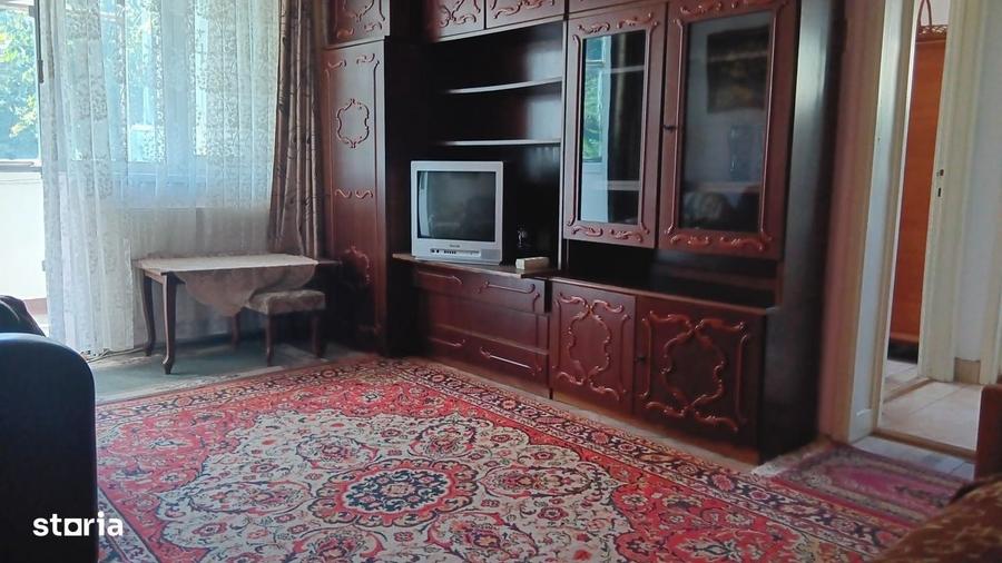 Apartament cu 2 camere semidecomandat în Micro 9