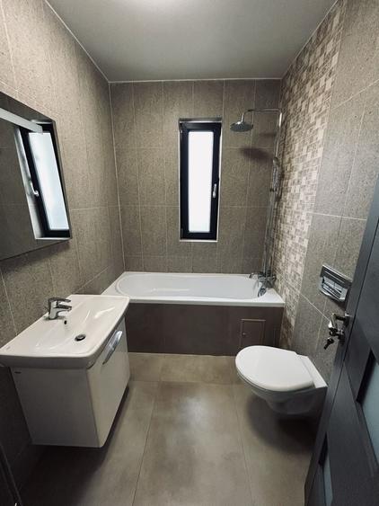 Apartament cu 3 camere decomandat în Șelimbăr
