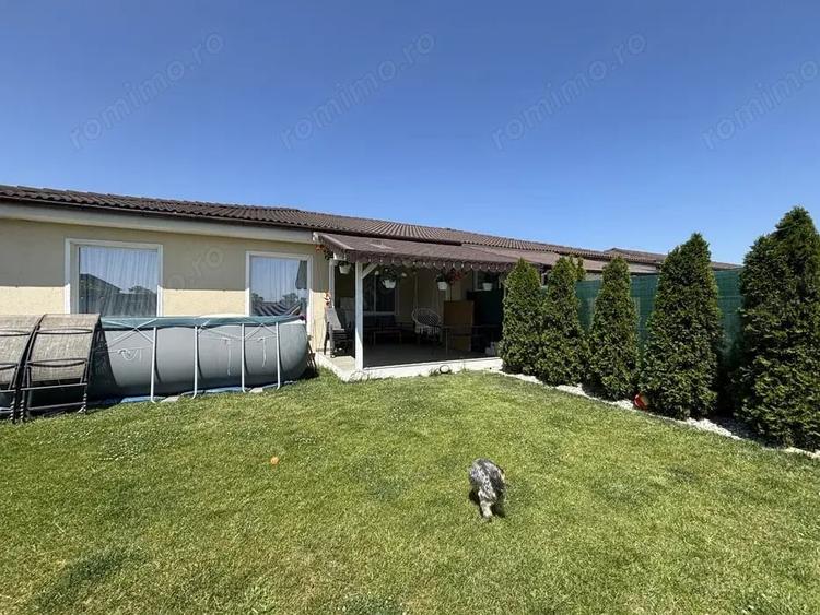 Casă cu 4 camere cu Teren 300 Mp în Chișoda