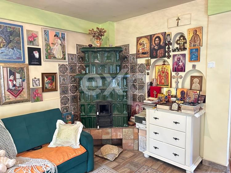 Casă individuală cu 3 camere cu Teren 3288 Mp în Bucea