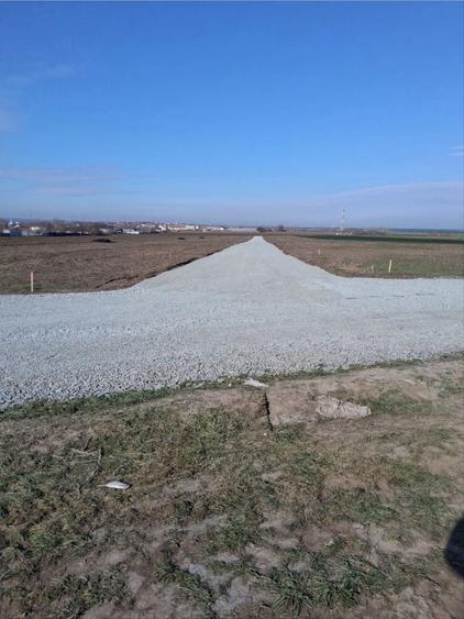 Teren de 500 mp, în Poiana