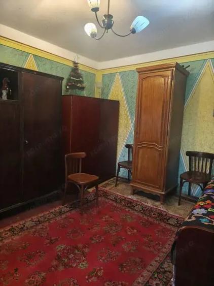 Casă cu 2 camere cu Teren 1600 Mp în Grămești