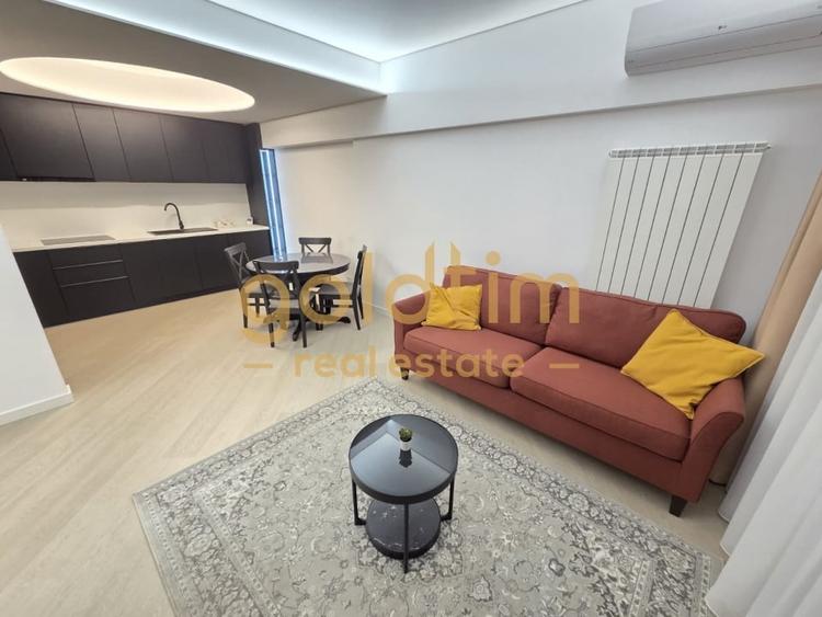 Apartament cu 3 camere decomandat, mobilat în Pipera