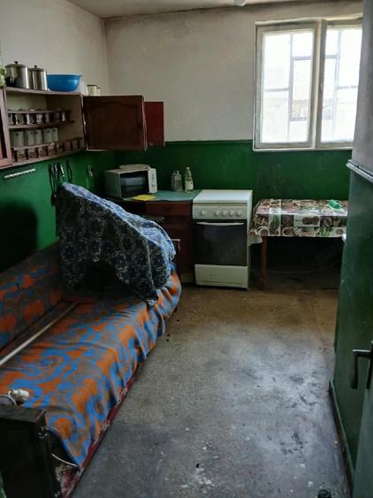 Apartament cu 3 camere decomandat în Agigea