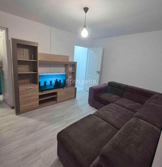 De închiriat apartament 2 camere renovat, mobilat complet Zona Tomis Nord