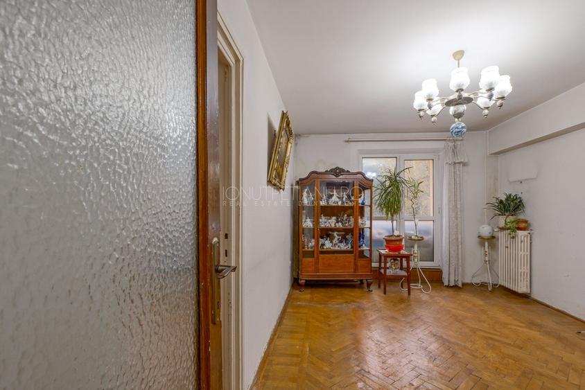 Apartament cu 4 camere circular în Basarabia