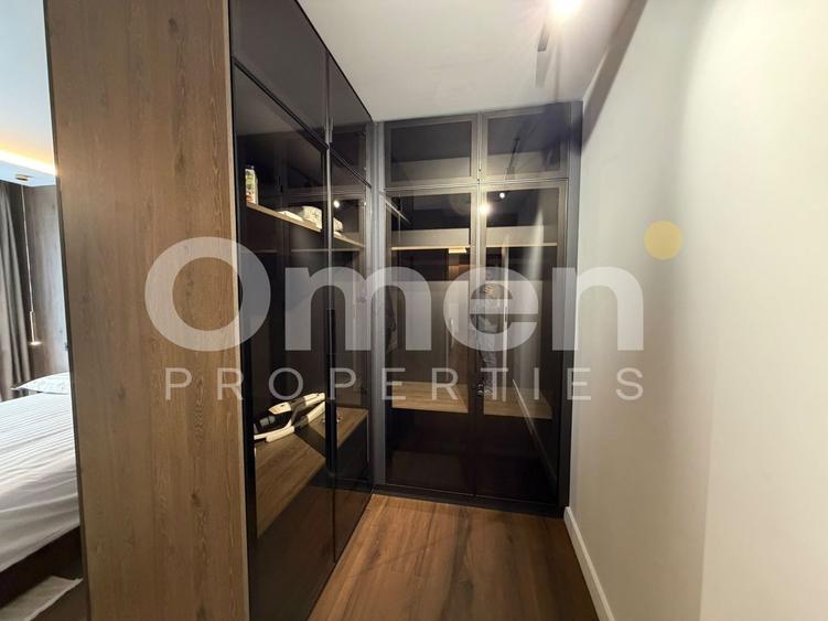 Apartament cu 3 camere semidecomandat, mobilat în Ultracentral