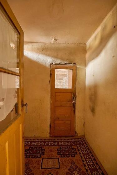 Casa individuala Leresti la strada principala+ teren 831 mp, utilitati complete - 1