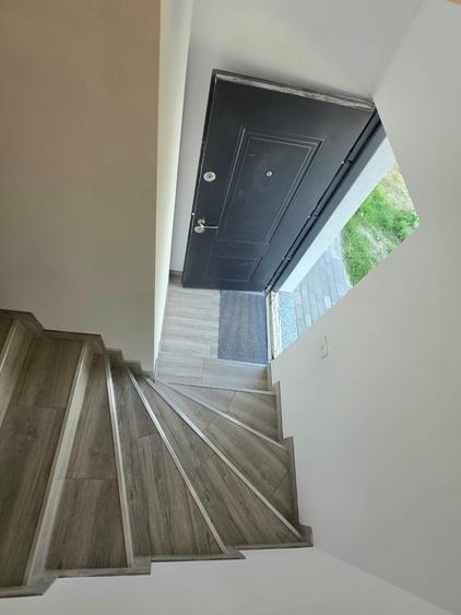Apartament cu 2 camere si TERASA MARE, etaj 1 - 15 min' distanta de Piata Luica - 15