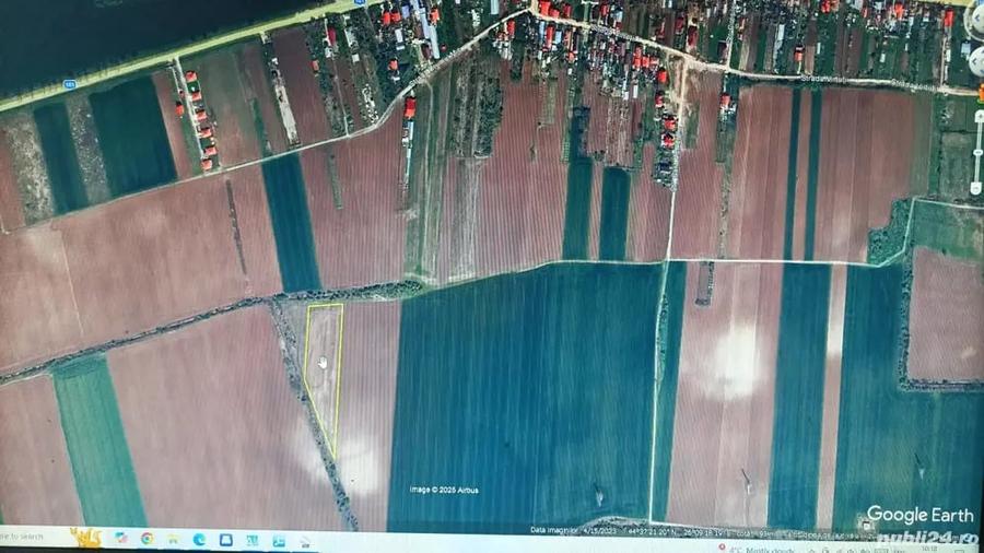 Teren de 8000 mp, în Moara Vlăsiei