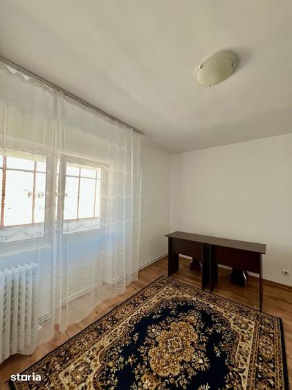 Garsonieră decomandată în Gară