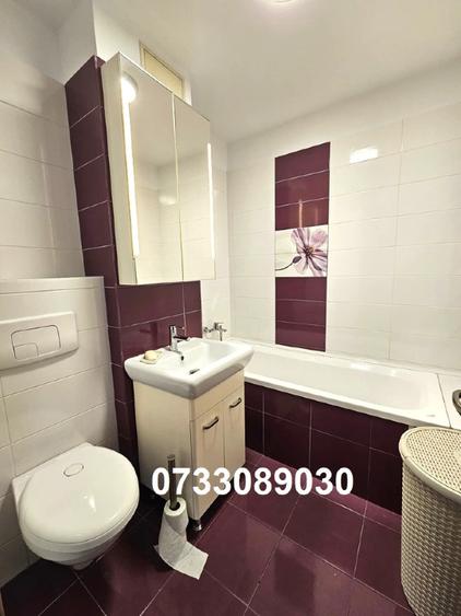 Apartament cu 3 camere semidecomandat în Drumul Taberei