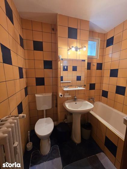 Apartament cu 2 camere decomandat, mobilat în Fizicienilor